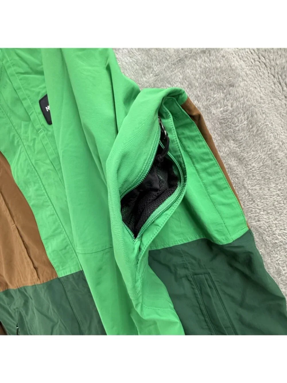The North Face Jacket Mens XL Multicolor HyVent Hooded Ski Parka Colorblock Ski